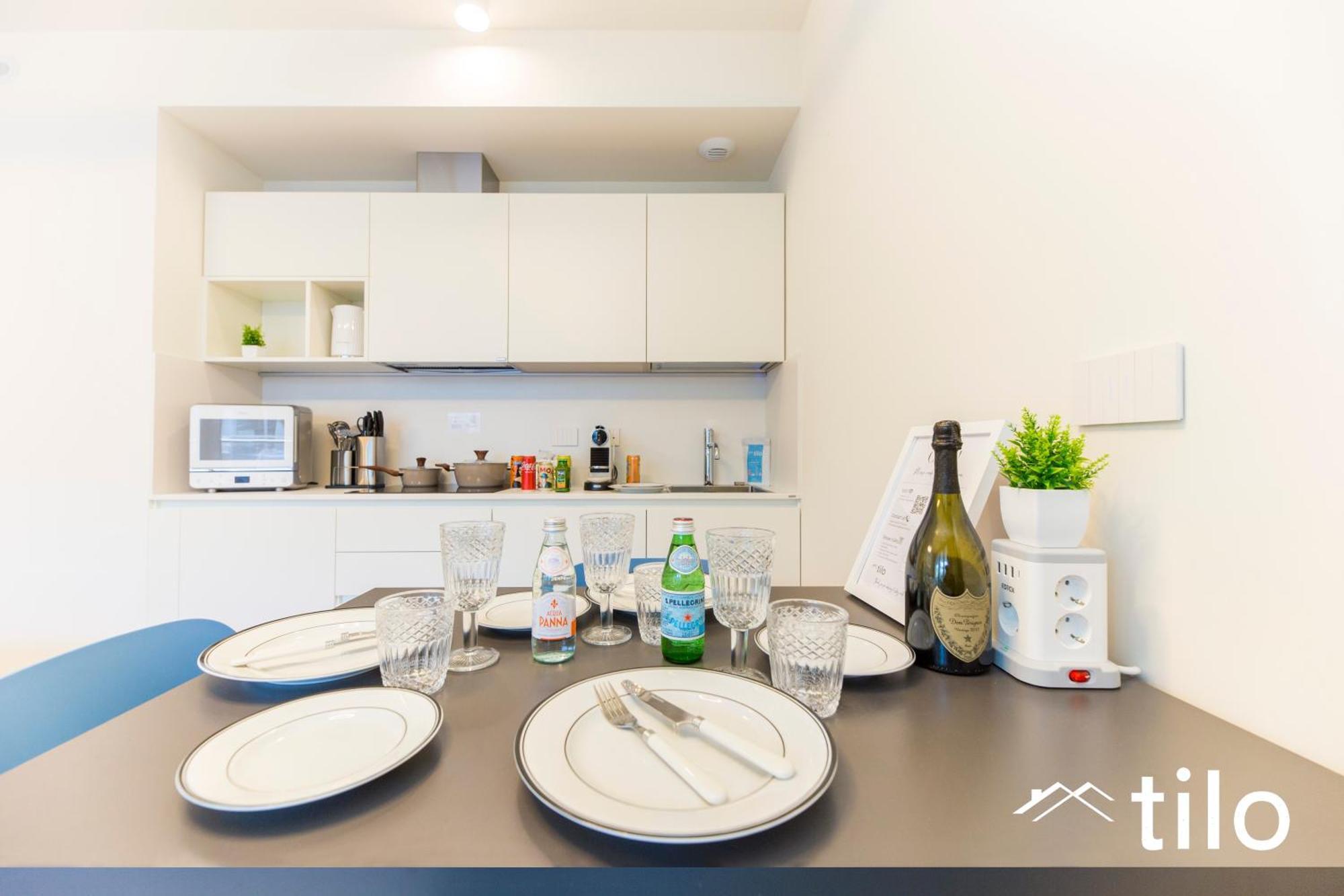 Waterfront Luxury Studio, Free Parking, Ac, Netflix & Wifi By Tilo Lux Apartment Genua