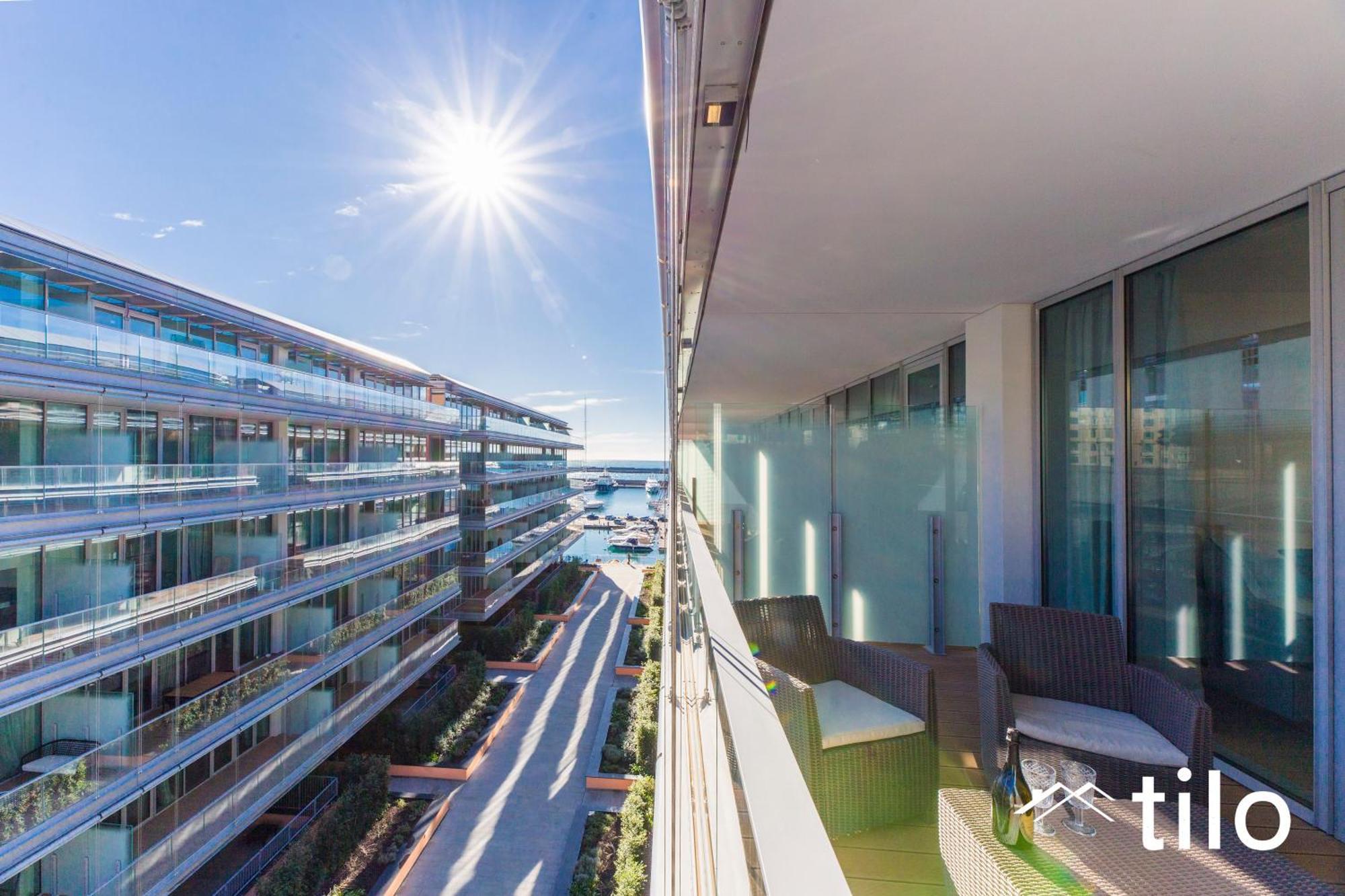 Waterfront Luxury Studio, Free Parking, Ac, Netflix & Wifi By Tilo Lux * Genua